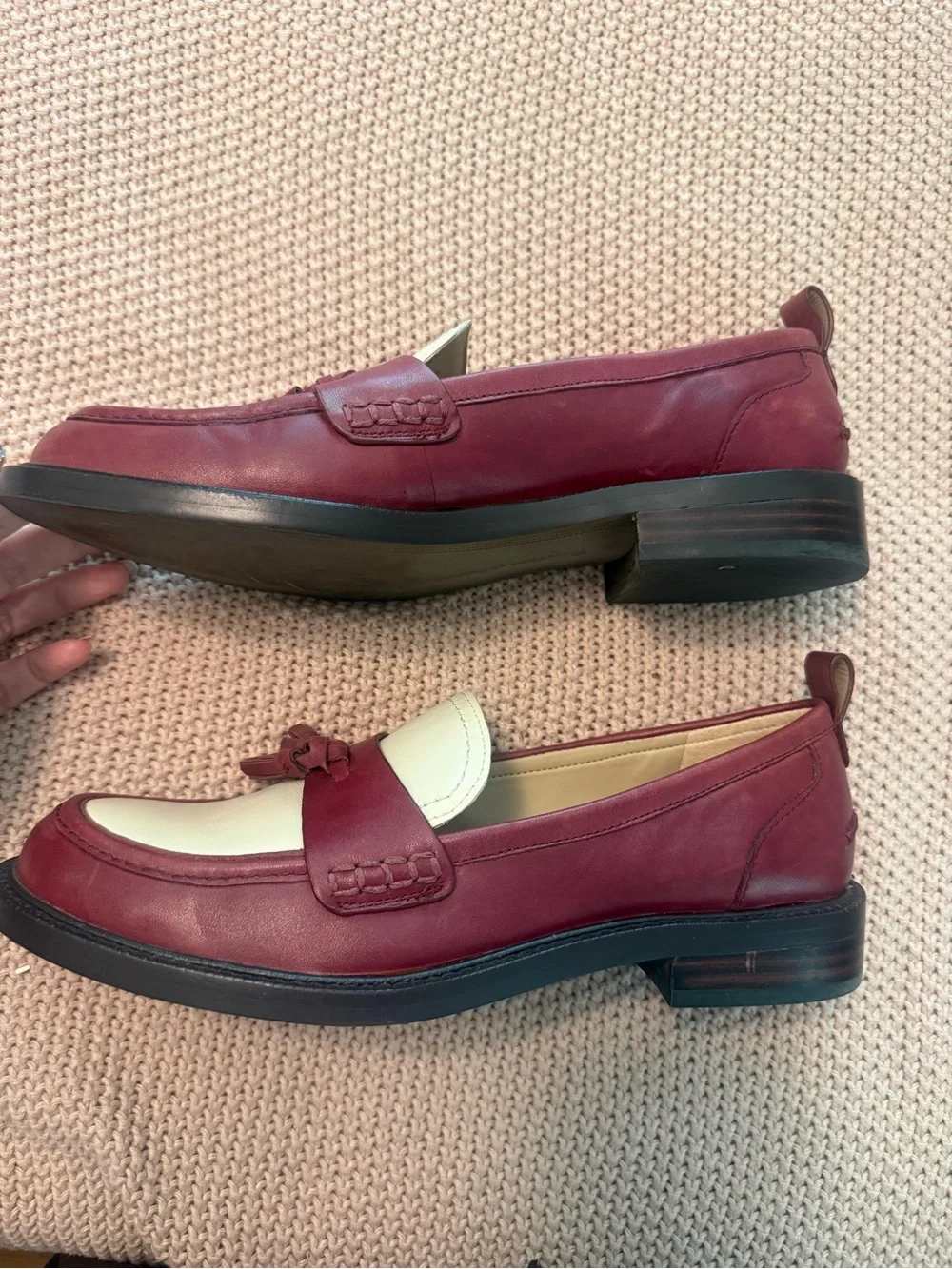 Sam Edelman Caylia Tassel Loafers in Burgundy and White Leather size 9.5